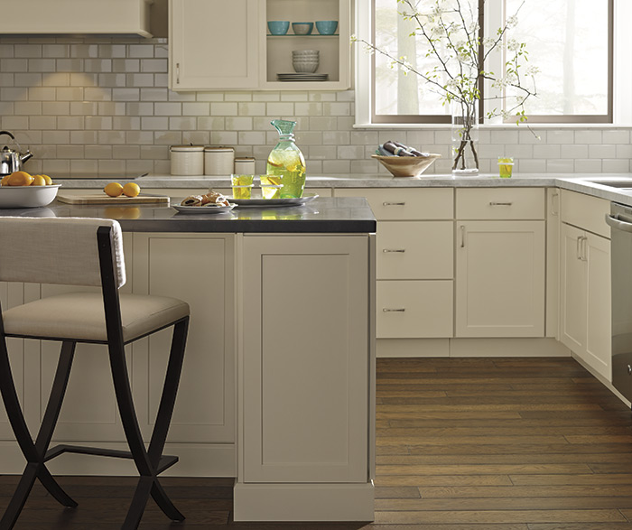 Off-White Transitional Shaker Kitchen